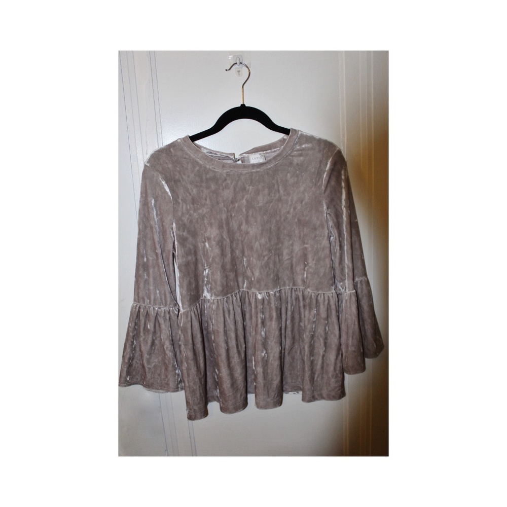 Crushed Velvet Top W/ Bell Sleeves
